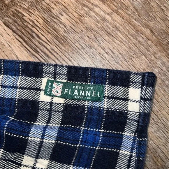 Orvis • “The Perfect Flannel” Shirt - Picture 6 of 10